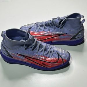Youth - Nike Mbappe Futsal Shoe - Barely Worn